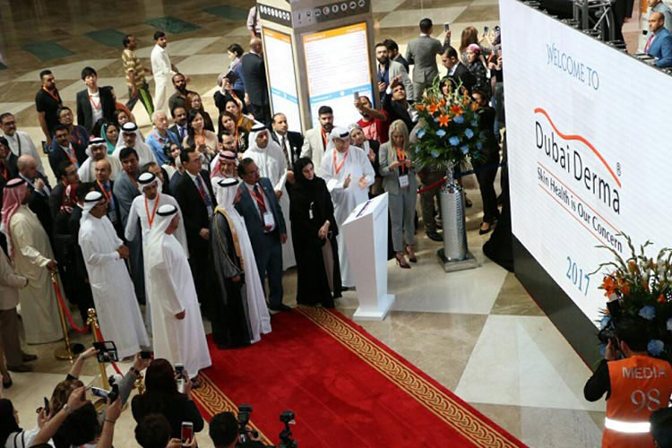 H.H. Sheikh Hasher bin Maktoum Al Maktoum Inaugurates Dubai Derma 2017